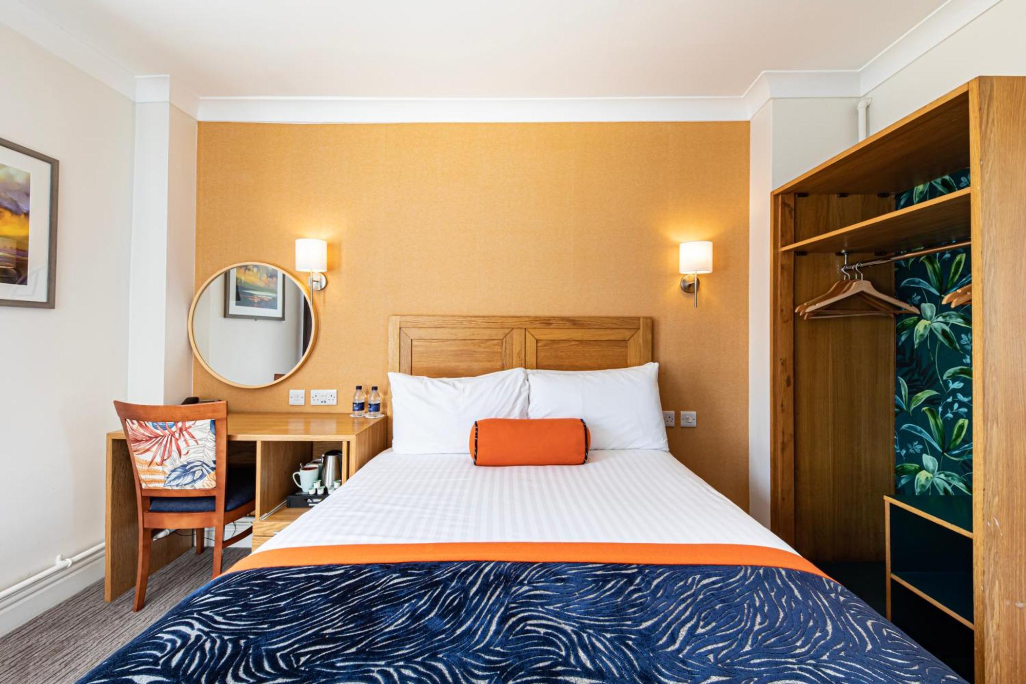 The Beaches Hotel And Spa Престатин Экстерьер фото